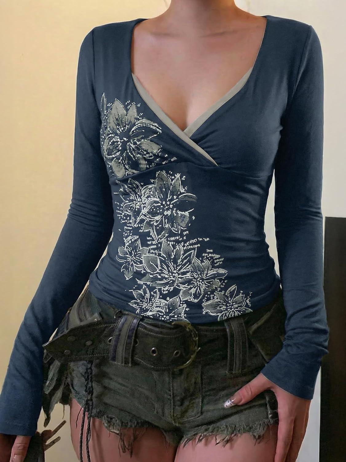image:imageEMMIOL Y2k Fairy Grunge Short Sleeve Shirts For Women Vintage Floral Print Graphic V Neck Crop Tops Emo Gothic Clothes318navy Blue