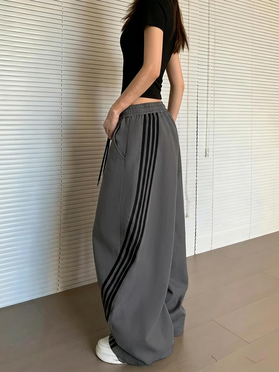 image:imageEMMIOL Y2K Striped Barrel Sweatpants for Women Baggy High Waisted Wide Leg Joggers with Drawstring Waist Adjustable CuffsGrey